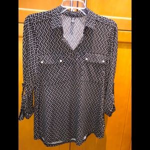 Jones New York slinky fabric shirt